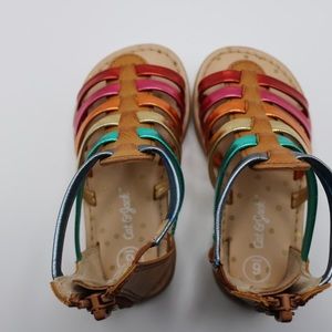 Almost new rainbow sandals, spend a couple times outgrew, cute sandals.
